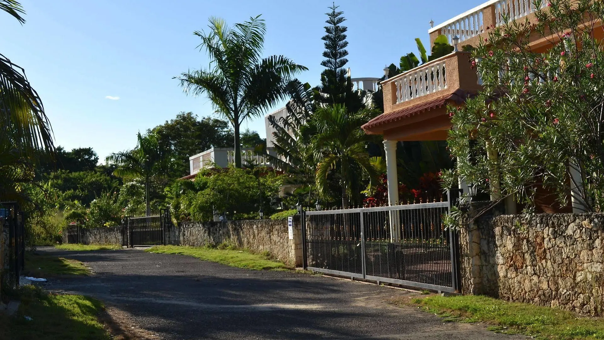 4 Bedroom Villa, Private Pool, Security, Ocean View Sosúa 3*,  جمهورية الدومينيكان
